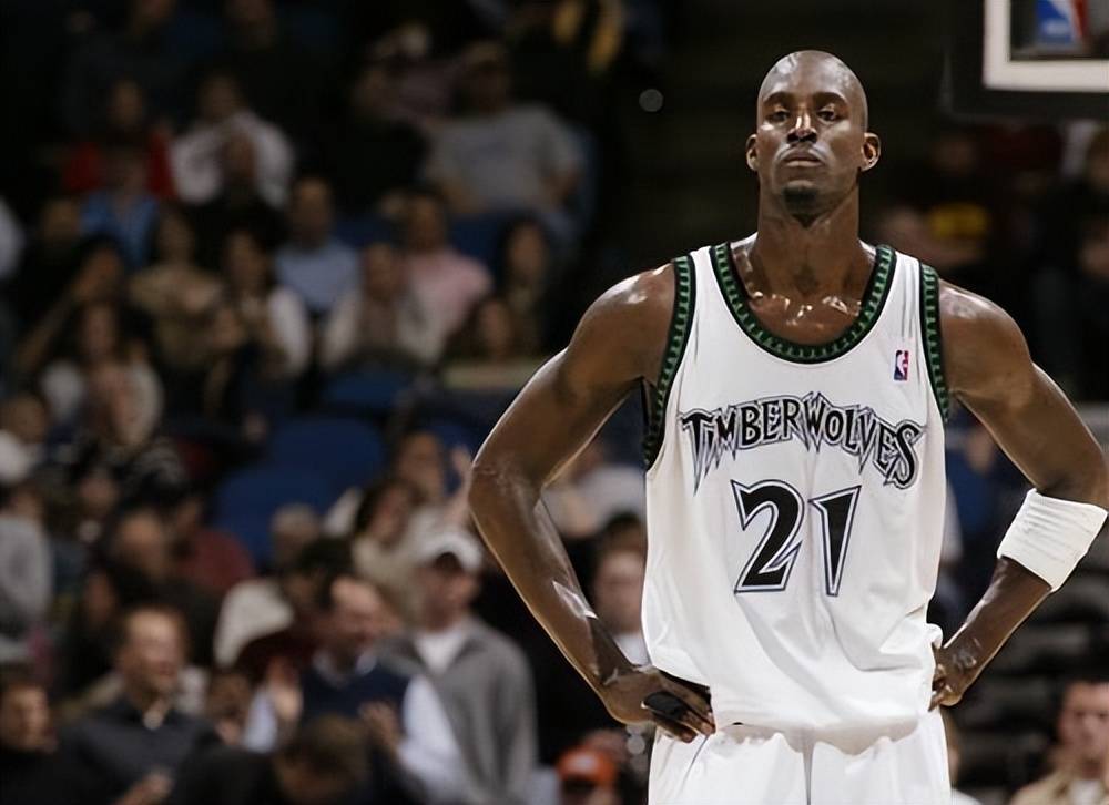 祸不单行，国际足联网站显示广西平果有四条转会禁令（接连受挫：FIFA官网披露广西平果遭四项转会禁令）