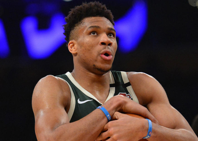 “水货不水”新人齐发力！国米5-1大胜对手，齐沃打了场富裕仗（新人集体爆发证“水货不水”！国米5-1大捷，齐沃从容调度）