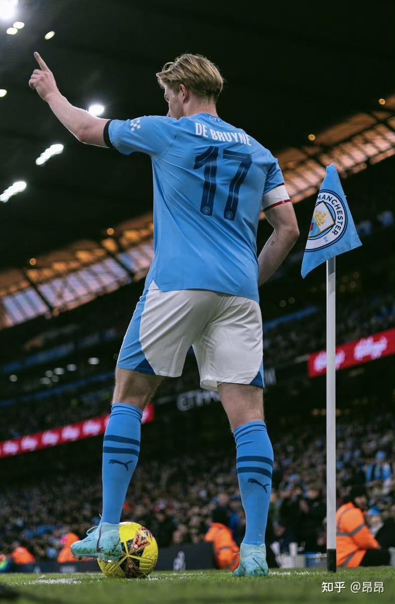 意甲边后卫身价榜：迪马尔科5000万欧继续第一，韦斯利升至第二（意甲边卫身价最新榜：迪马尔科以5000万欧稳居榜首，韦斯利上升至第二位）