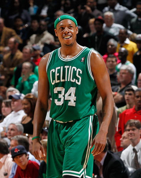 罗体：曼联不愿外租齐尔克泽，罗马目标转向法比奥·席尔瓦（罗马体育报：曼联拒外租齐尔克泽，罗马转攻法比奥·席尔瓦）