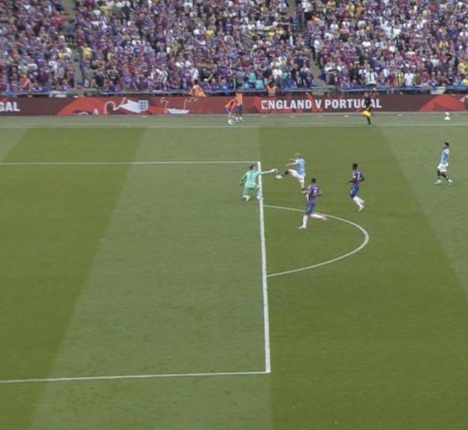 黄希扬：向余望在国奥遭受巨大质疑，归队后每个人都在鼓励他（黄希扬：向余望在国奥饱受质疑，归队后全队给予鼓励）