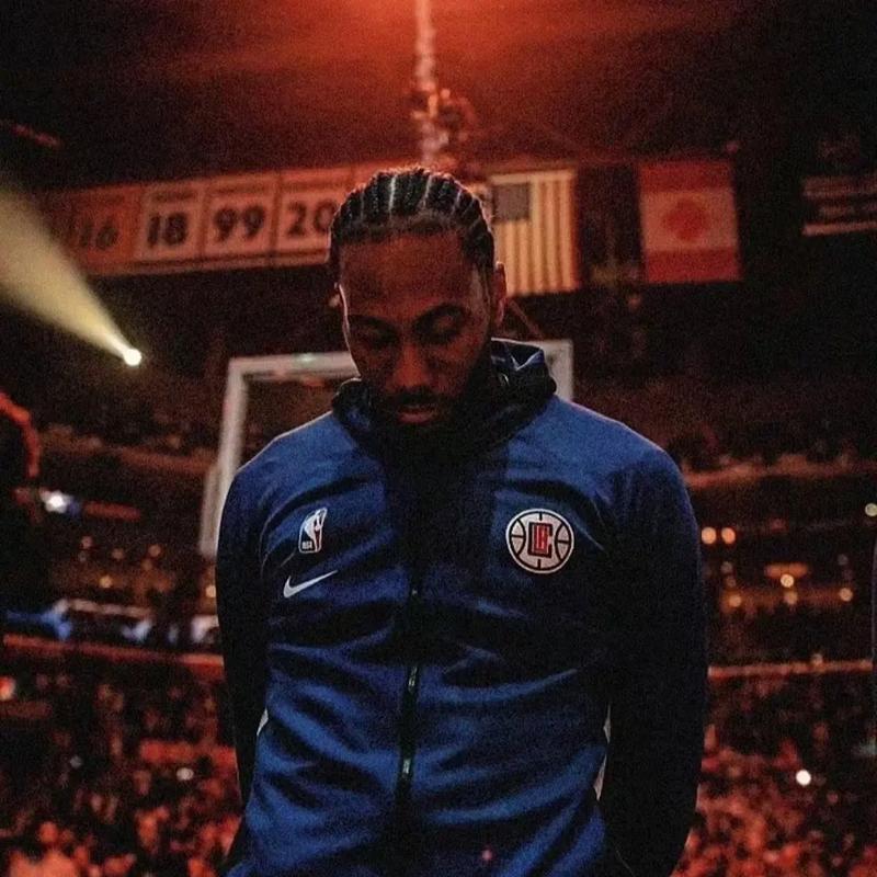 英超-阿森纳4-0狼队：首尾大战，有悬念吗｜前瞻（英超前瞻：首尾对决，阿森纳战狼队还有悬念？）