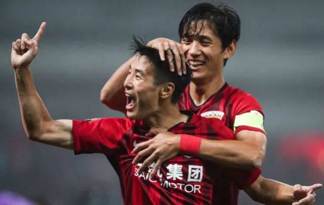 斯基拉：桑德兰和贡多齐重启谈判，希望在冬窗完成转会（斯基拉：桑德兰与贡多齐再度谈判，力争冬窗敲定转会）