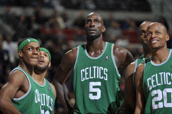 六边形战士！广东小外援奎恩火力全开豪取29分6篮板7助攻5抢断（全能爆发！广东小外援奎恩轰下29分6篮板7助攻5抢断）